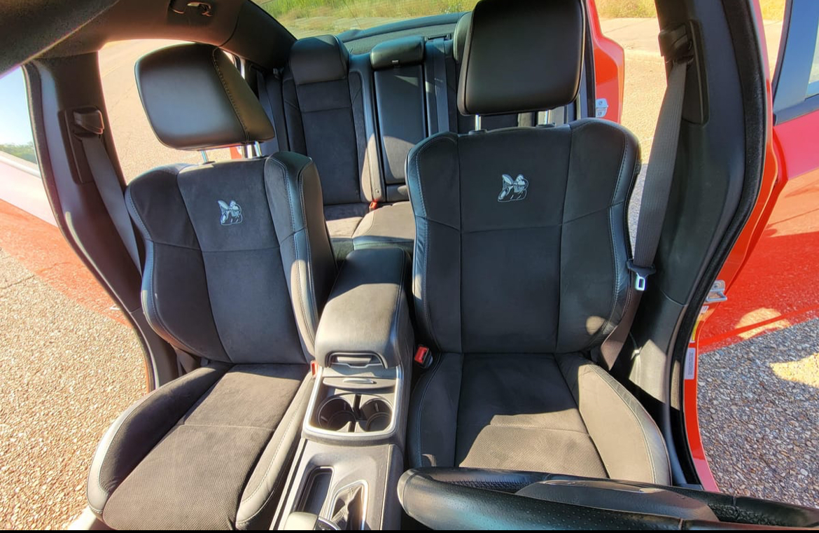 2016 Dodge Charger R/T Scat Pack — Photo 9