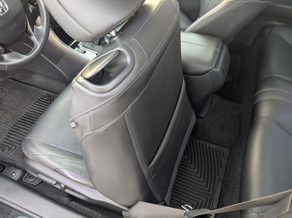 2016 Honda Accord EX-L V6 Coupe — Photo 12