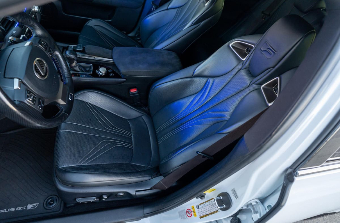 2017 Lexus GS F — Photo 14