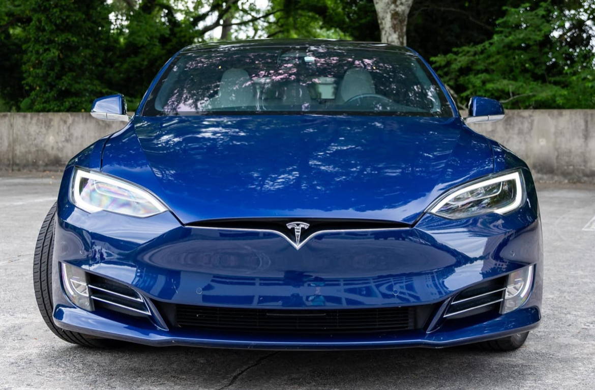 2017 Tesla Model S — Side View