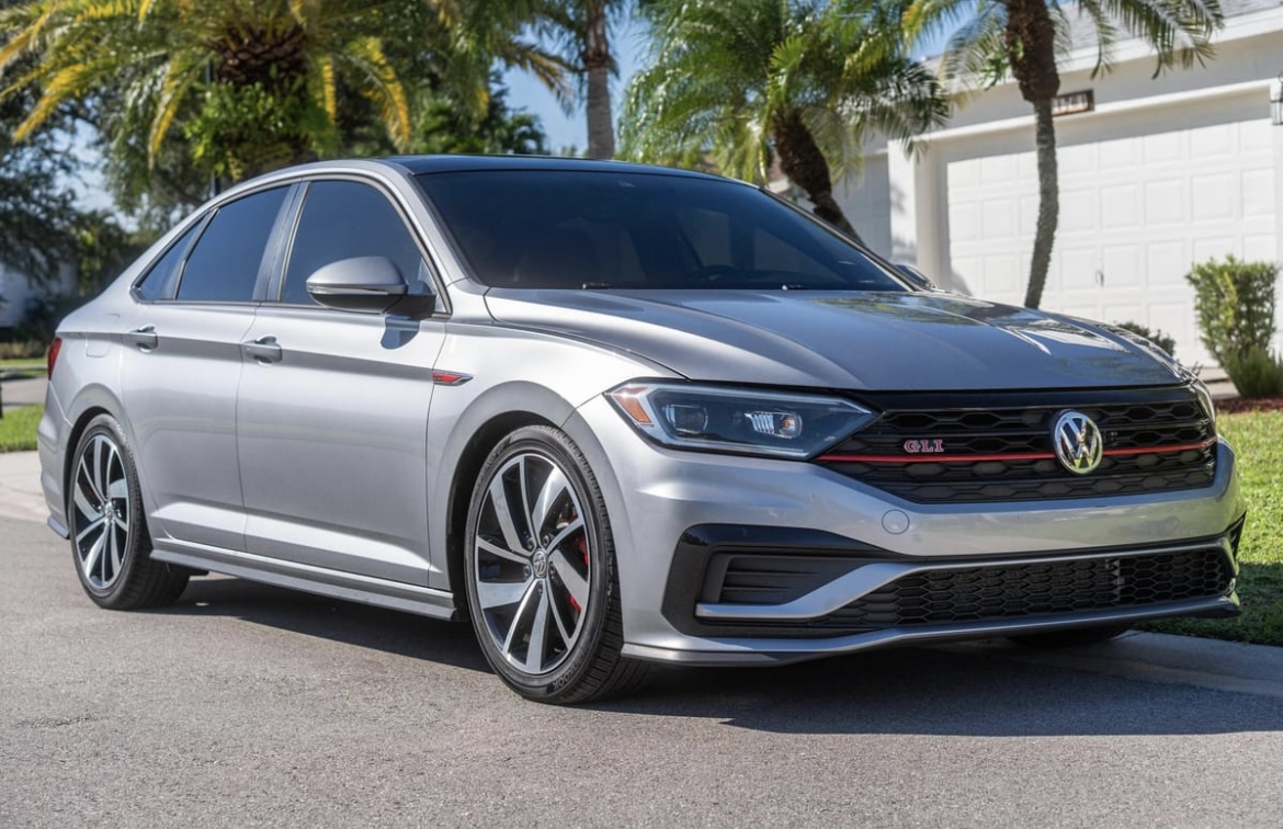 Volkswagen Jetta GLI Autobahn