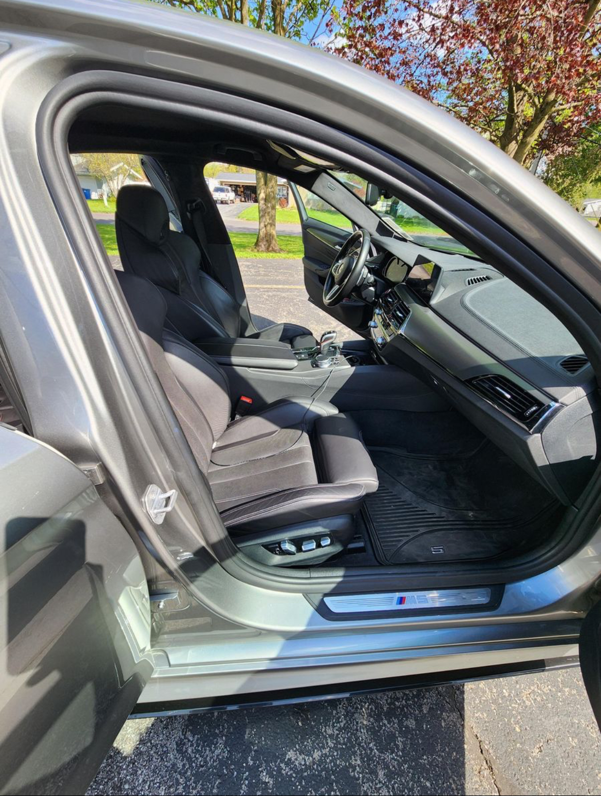 2018 BMW M5 — Photo 12