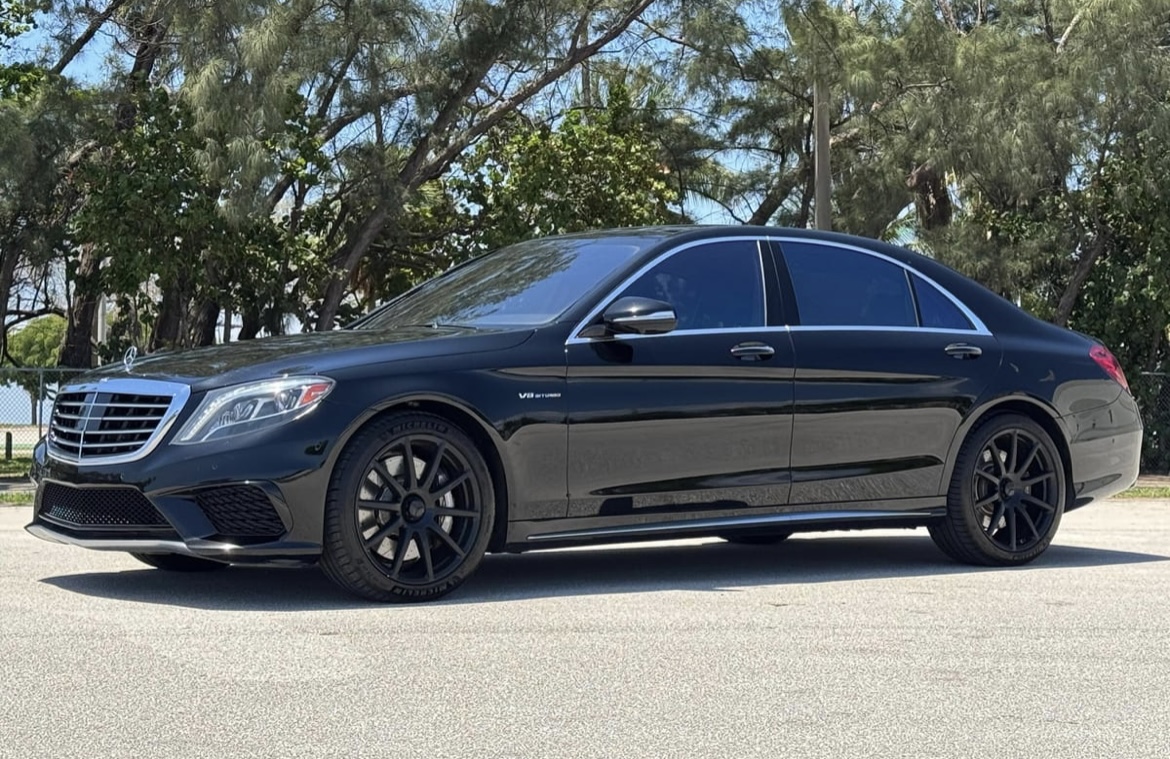 Mercedes Benz S-Class