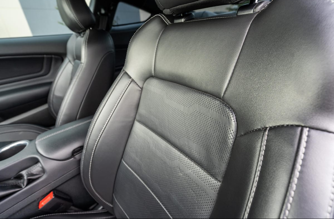 2022 Ford Mustang GT coupe premium — Photo 14