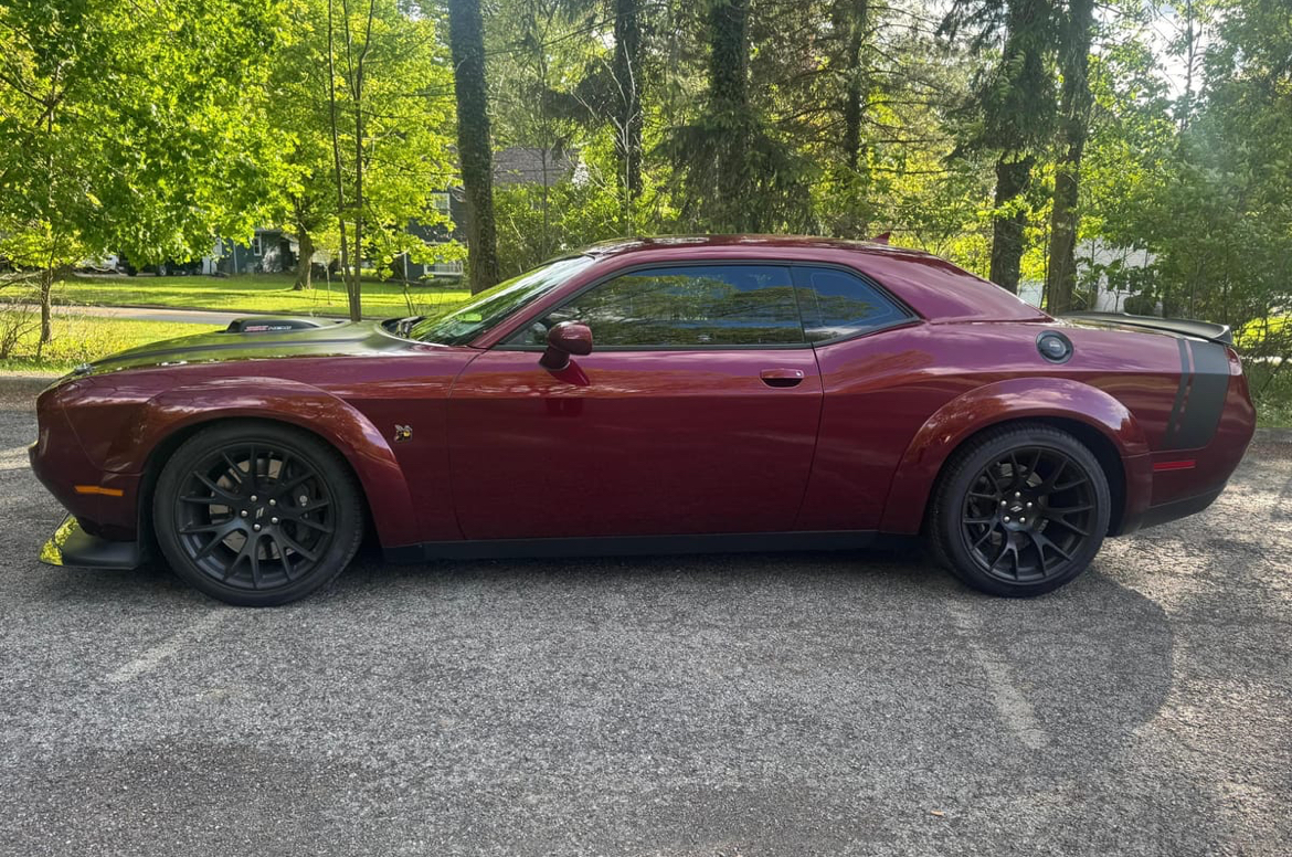2018 Dodge Challenger 392 Hemi Scat Pack Shaker — Interior