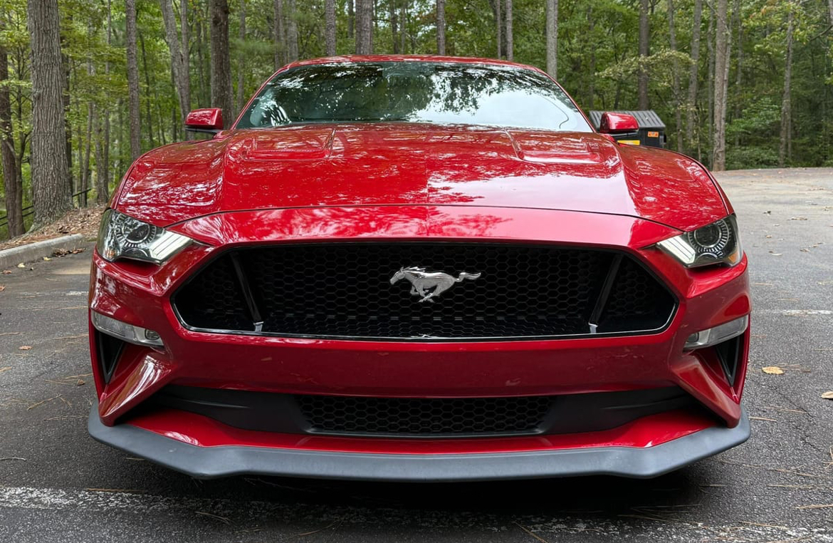 2020 Ford Mustang GT Coupe — Side View