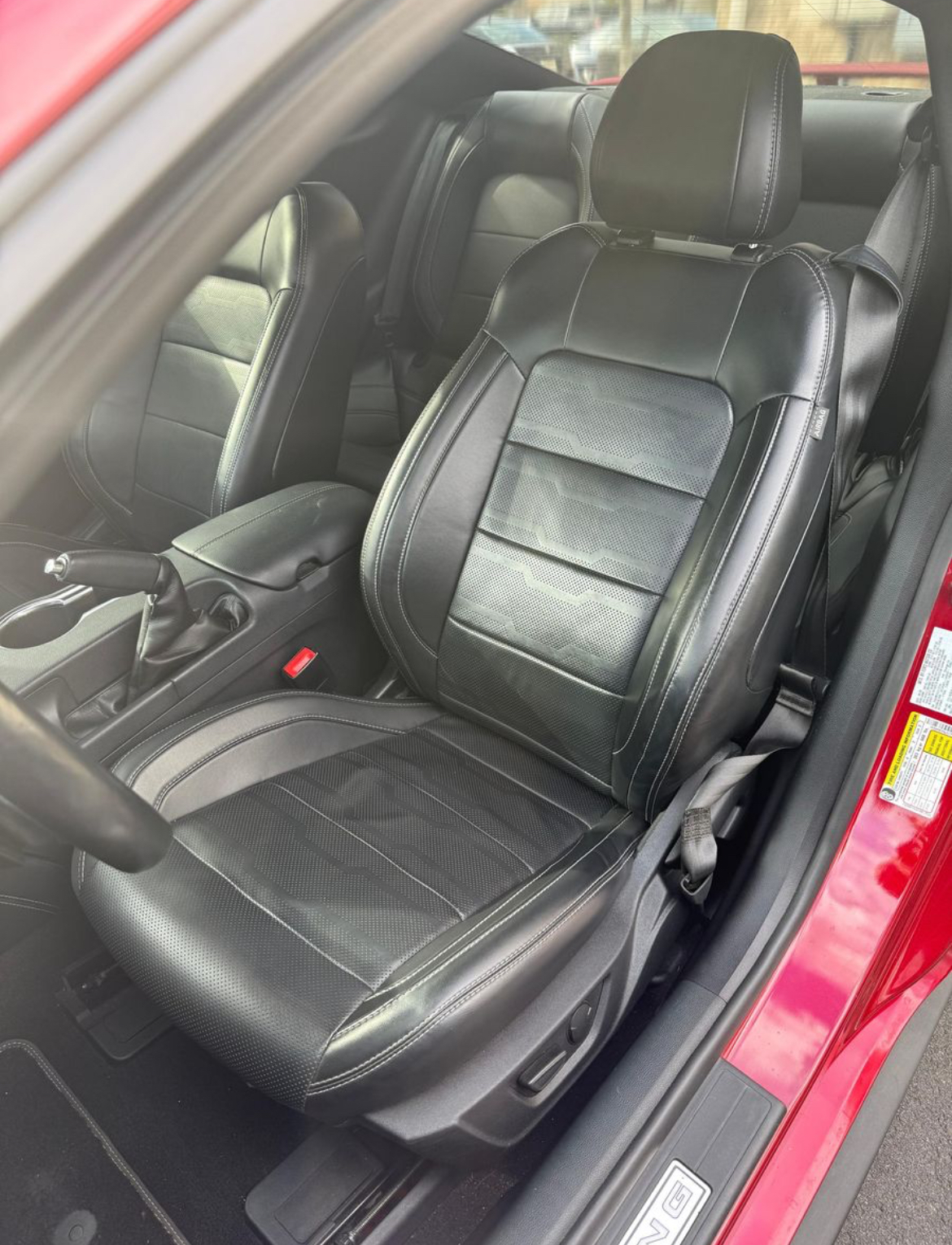 2020 Ford Mustang GT Coupe — Photo 12