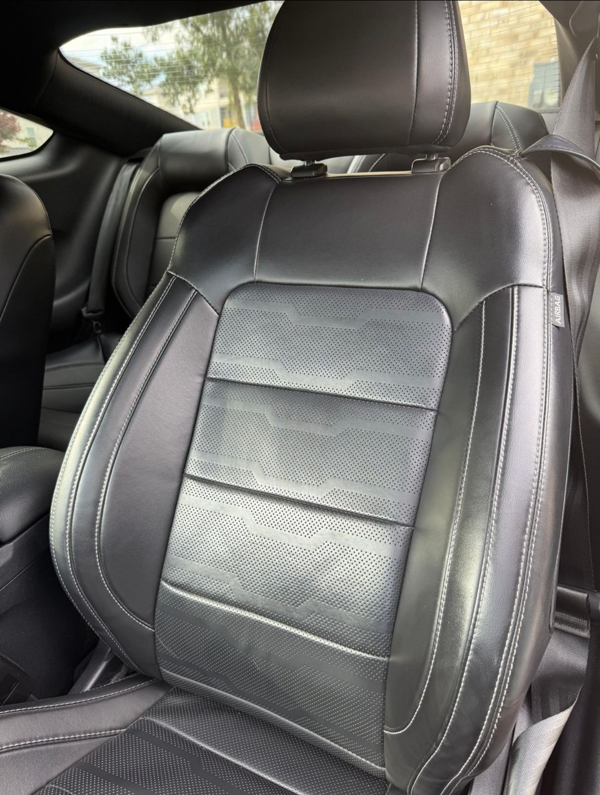 2020 Ford Mustang GT Coupe — Photo 13