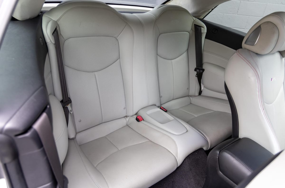 2013 Infiniti G37 IPL Convertible — Photo 10