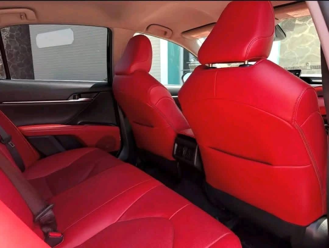2022 Toyota Camry XSE — Photo 9