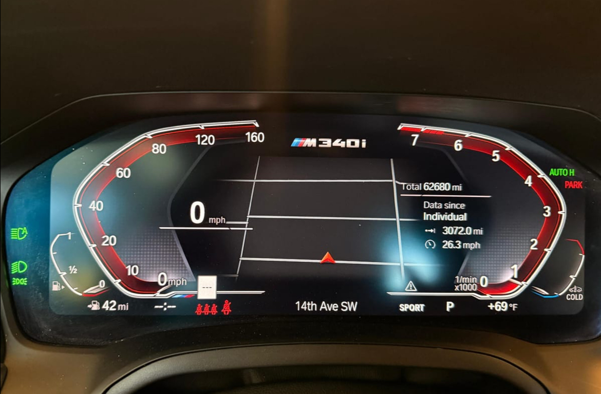 2022 BMW M340i xDrive — Photo 10