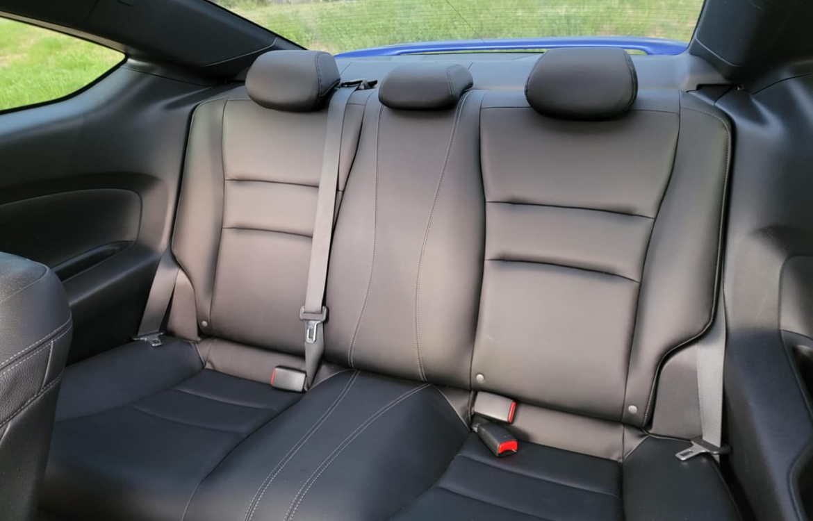 2016 Honda Accord EX-L V6 Coupe — Photo 11