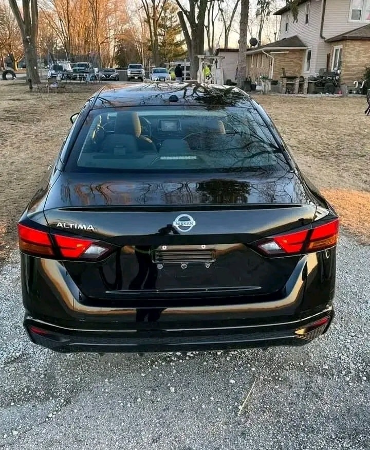 2020 Nissan Altima — Photo 5