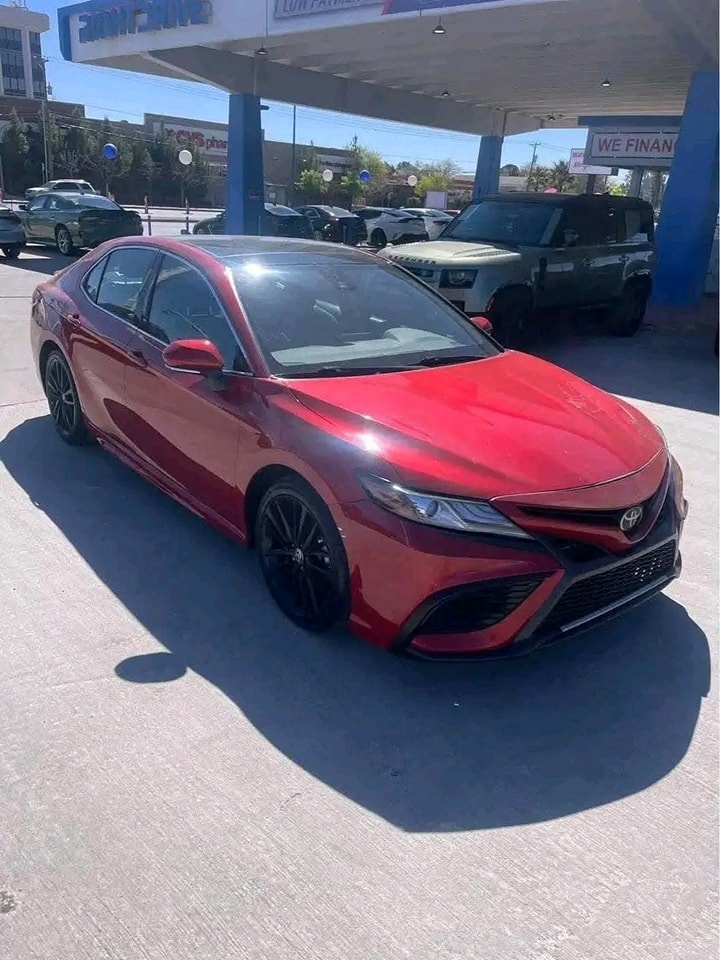 Toyota Camry SE